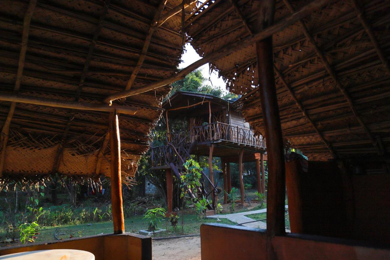 Hotel Sigiriya Rock Gate Tree House Extérieur photo